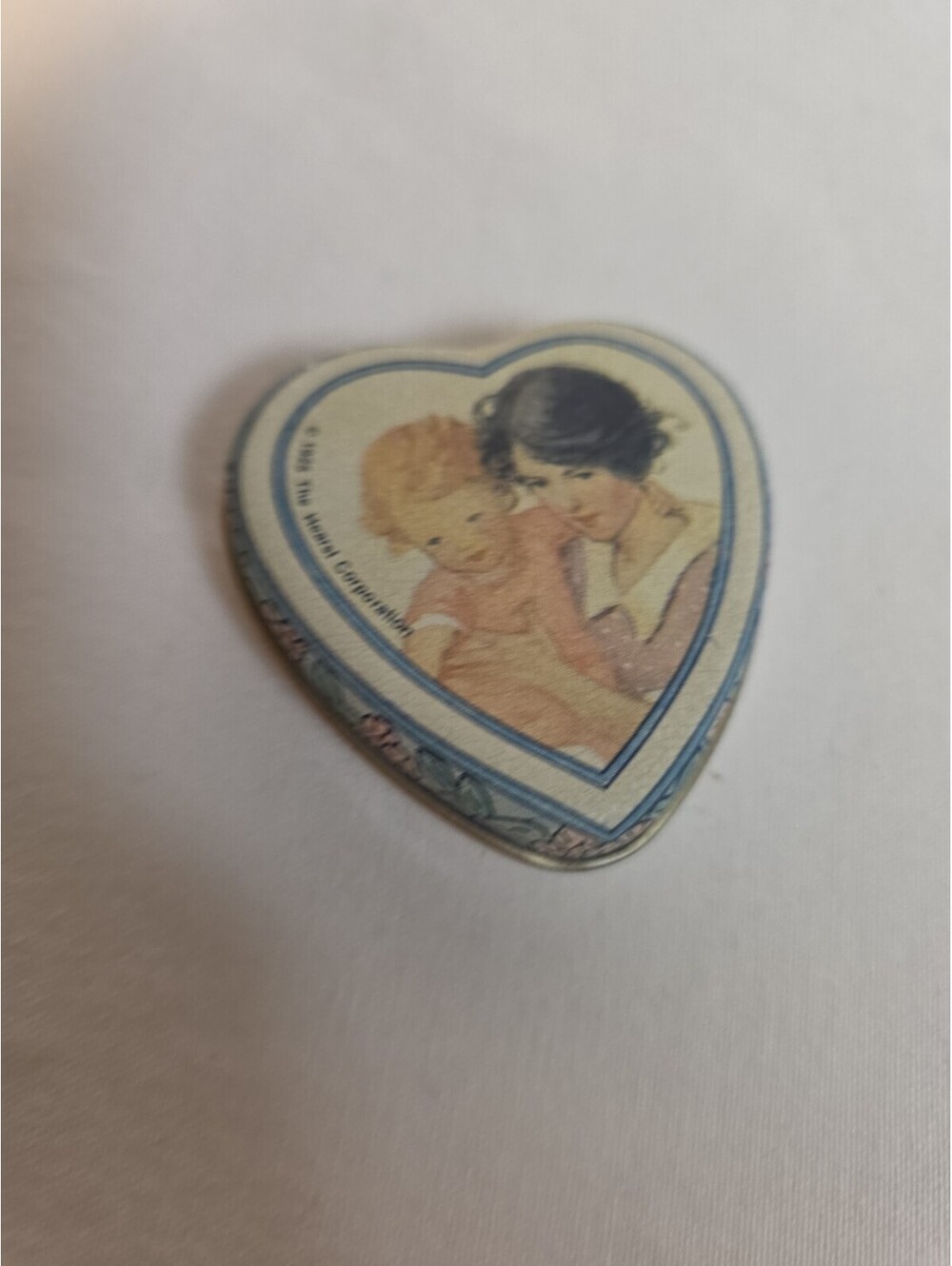 Bristol Ware 1925 The Hearst Corporation Tin Made In USA Mother & Baby